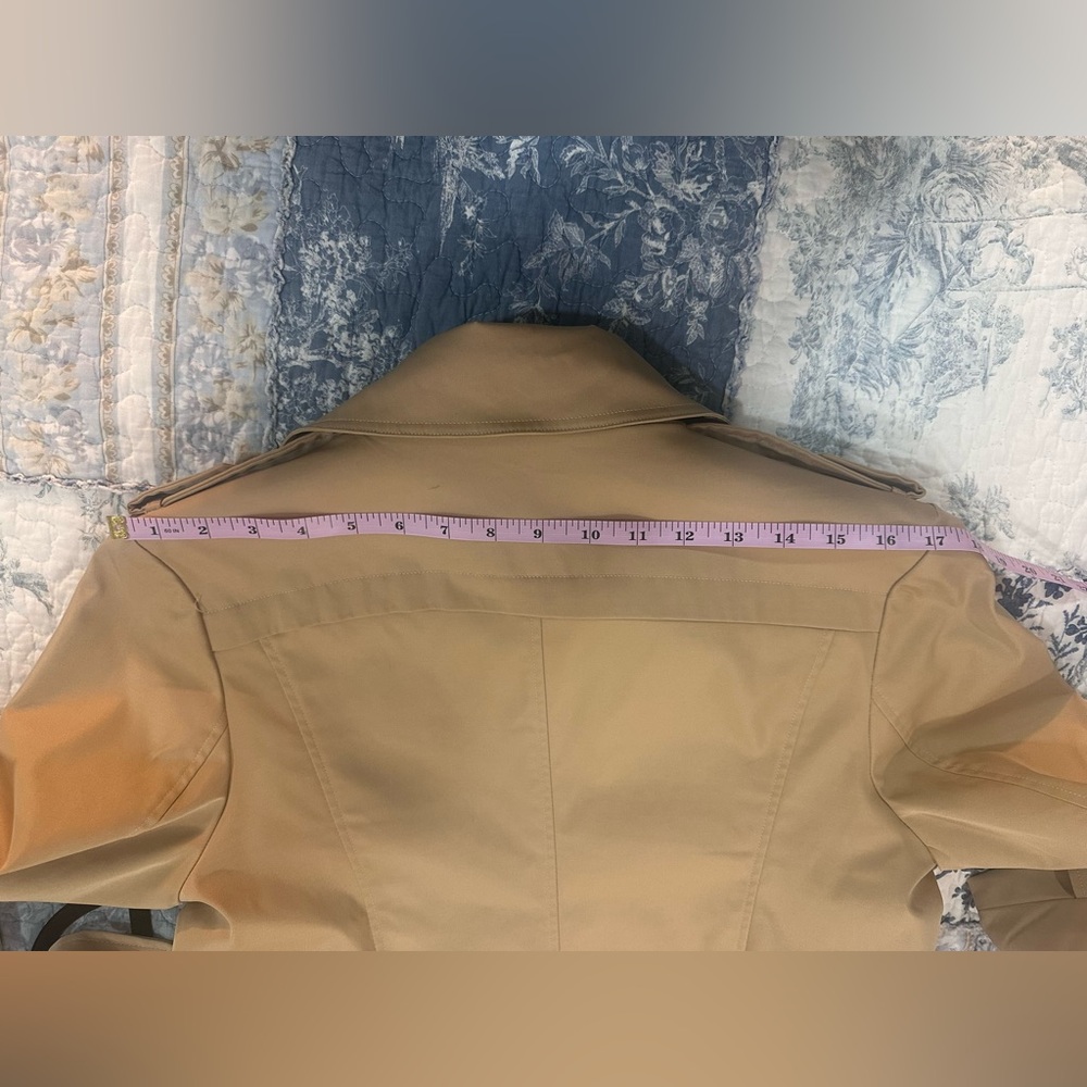 🧥 Farvalue Beige Trenchcoat, large, double breasted, buttons, knee length, belt - Picture 14 of 16